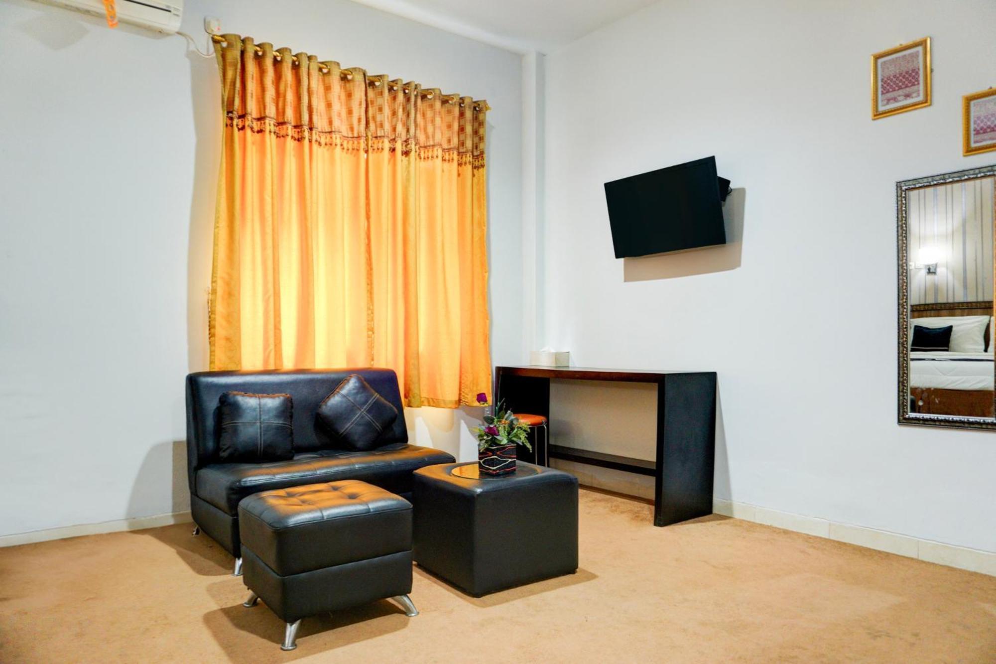 Collection O R.Sukamto Near Palembang Trade Center Mall Exterior photo