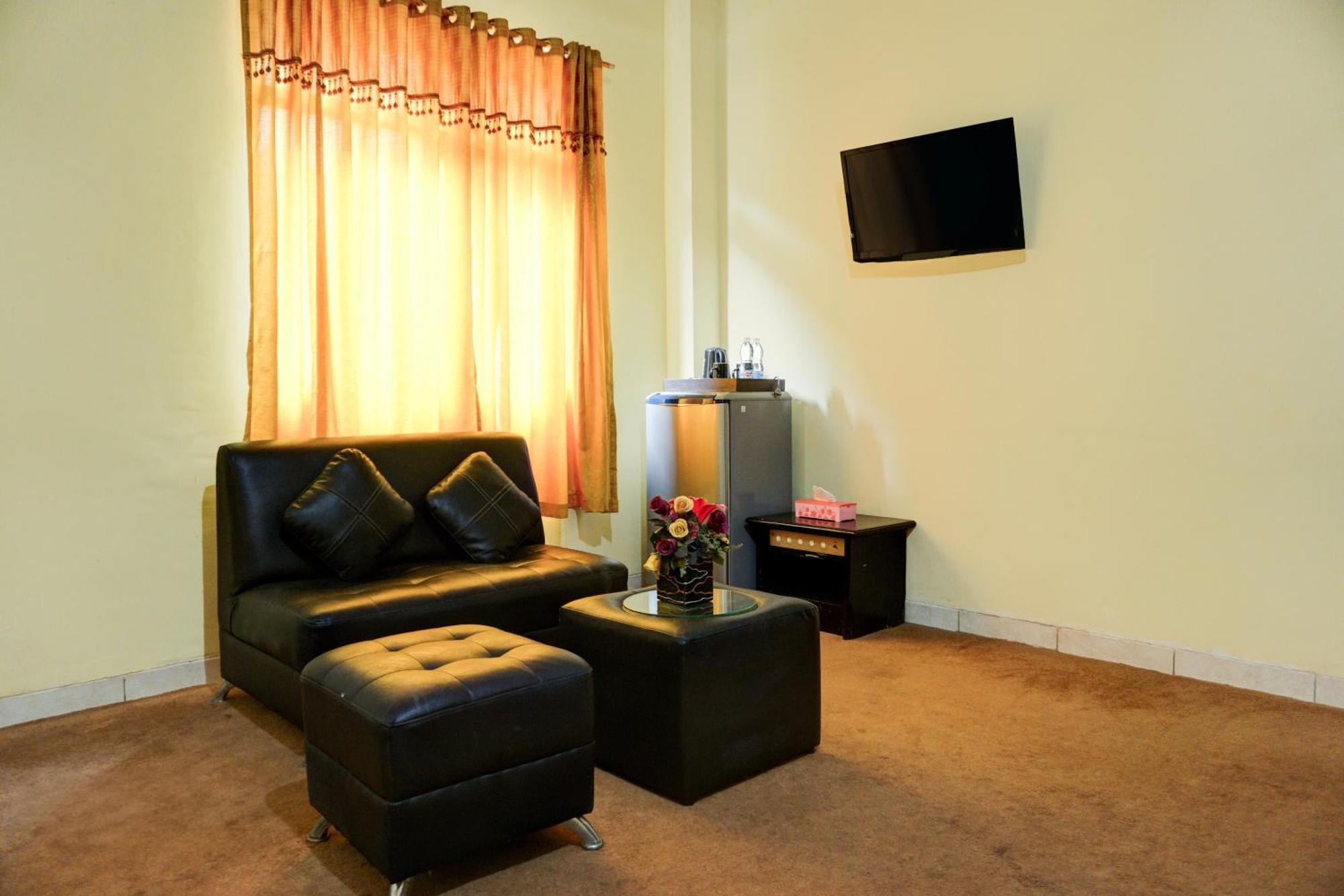 Collection O R.Sukamto Near Palembang Trade Center Mall Exterior photo